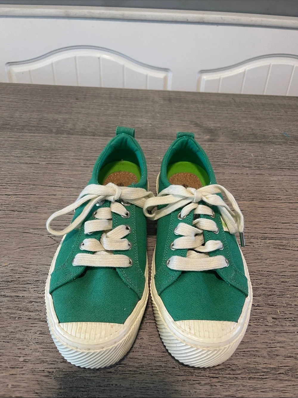 CARIUMA OCA LOW GREEN CANVAS SNEAKERS 6 US 36.5 EU